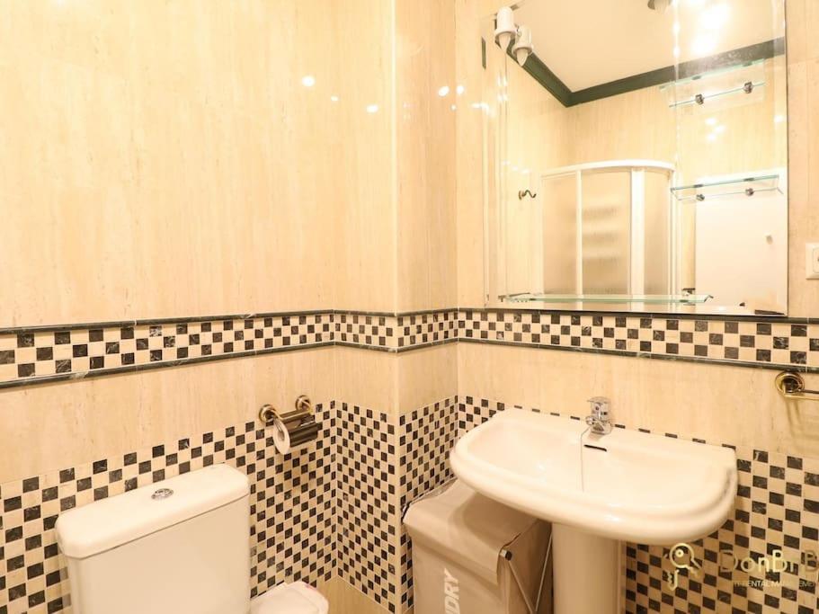 Apartamento Centrico En Ronda Apartment Ngoại thất bức ảnh